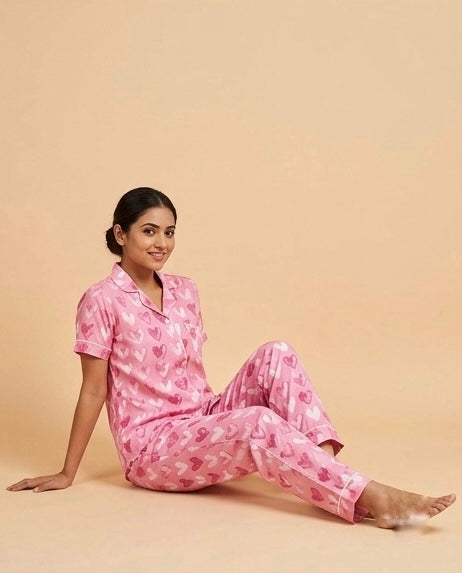 Trend-Setter Women's Pink Heart-Patterned Night Suit